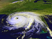 http://images.nationalgeographic.com/wpf/media-live/photos/000/002/cache/hurricane-ivan_200_600x450.jpg